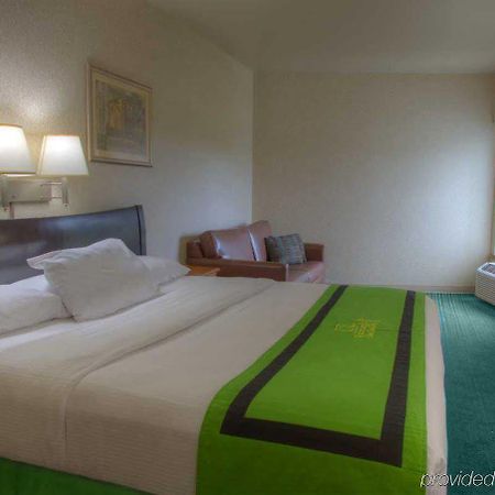 Quinault Sweet Grass Hotel 维景湾畔 外观 照片