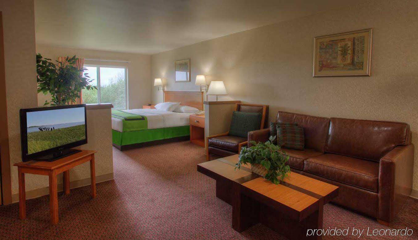Quinault Sweet Grass Hotel 维景湾畔 外观 照片